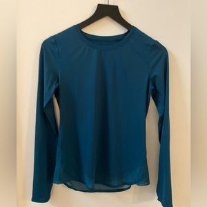 Athleta Cadence long sleeve shirt, blue/green, size XXS